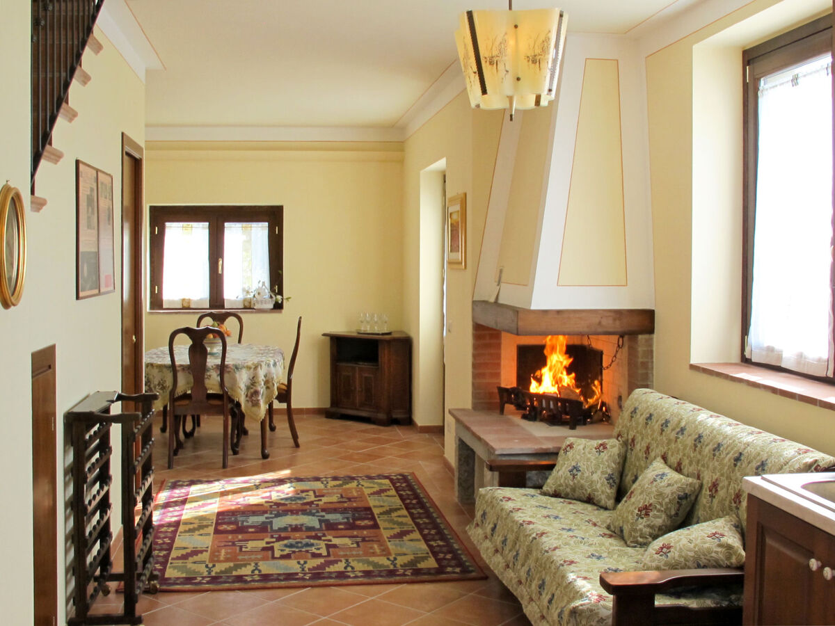 Montechioccioli, maison 6 chambres avec piscine - Photo 5