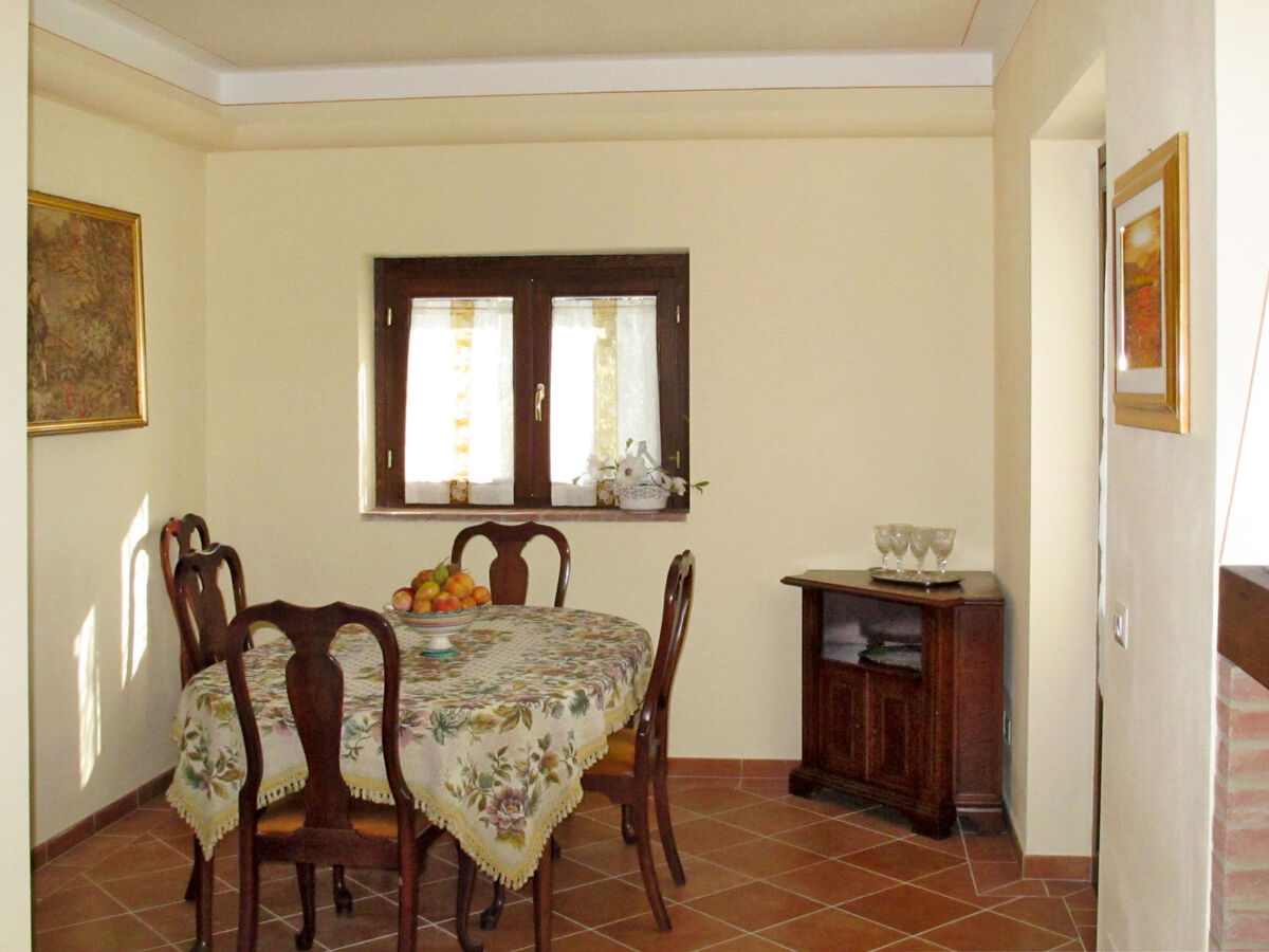 Montechioccioli, maison 6 chambres avec piscine - Photo 11