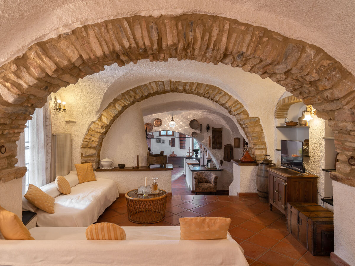 Casa Massabovi, ancien moulin du 19e siècle à Imperia - Photo 1
