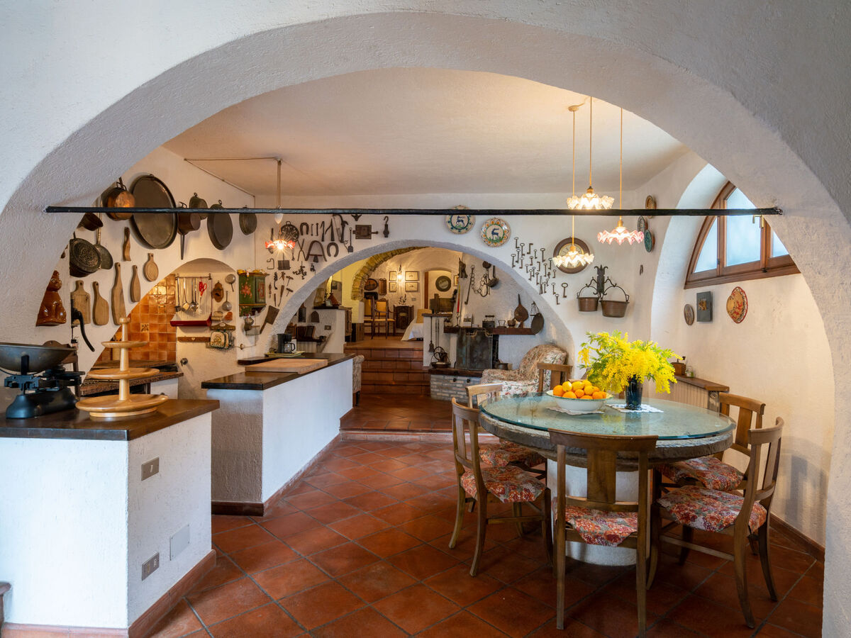 Casa Massabovi, ancien moulin du 19e siècle à Imperia - Photo 9