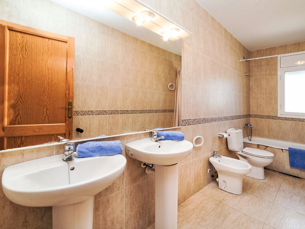 Villa Cala Llenya : 5 chambres, piscine et 1 000 m² - Photo 7