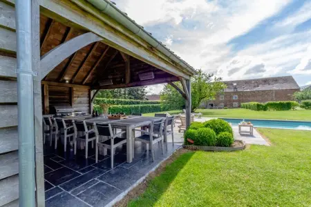 Gîte de la Tour - Maison 15 pers. en domaine XVIIIe siècle