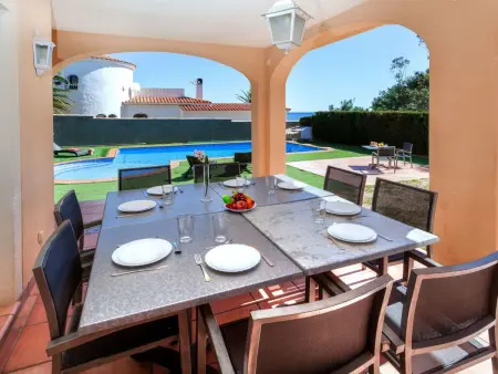 Villa Caleta – 8 pers., piscine privée à 100 m de la mer - Photo 2