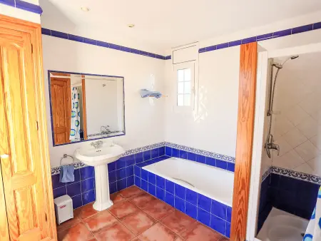 Villa Caleta – 8 pers., piscine privée à 100 m de la mer - Photo 11