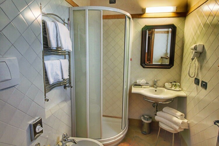 Villa Angeli : maison 10 personnes, piscine privée en Ombrie - Photo 21