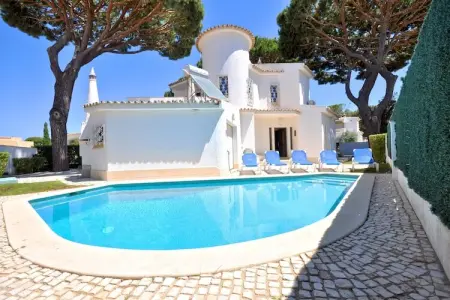 Villa Marcelo, Villa à Vilamoura avec piscine près du golf - Photo 8