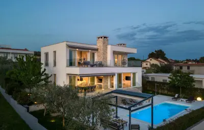 Location maison de vacances à Kozino