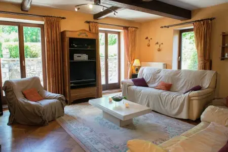 Tolifaz, Ferme Desnié avec piscine - Photo 2