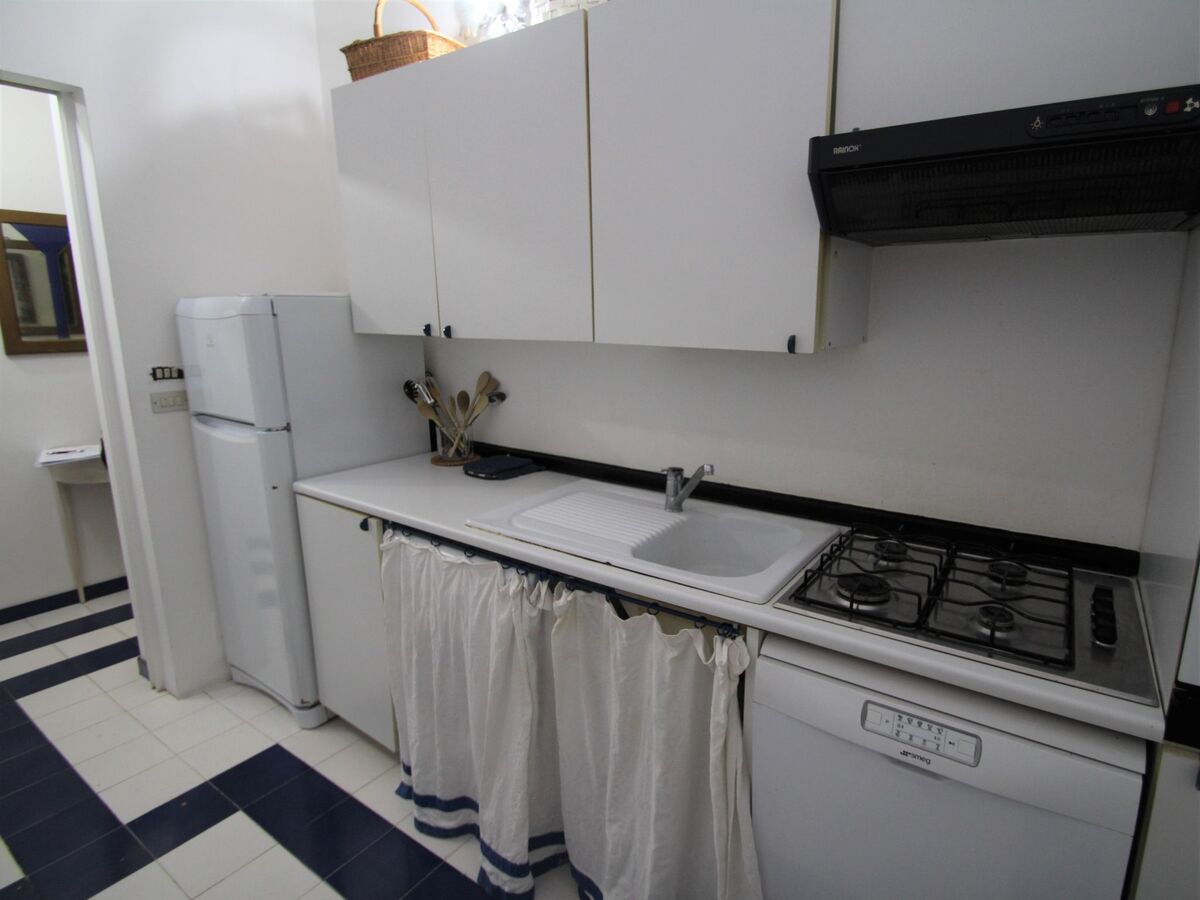 Apt 3 : 2 pièces rénové proche mer à Santa Margherita - Photo 12