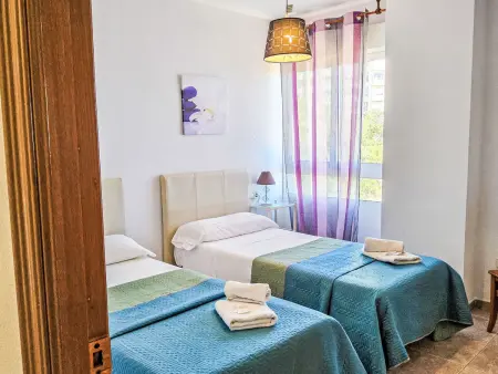 Appartement Urbaeuropa, vue mer à 100 m de la plage - Photo 2