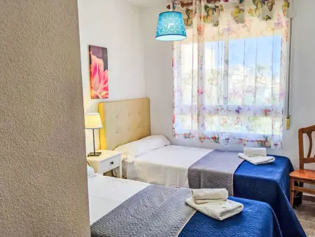 Appartement Urbaeuropa, vue mer à 100 m de la plage - Photo 6
