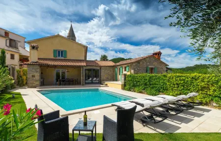 Location maison de vacances à Motovun