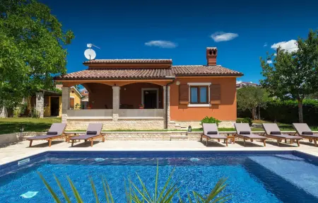 Location maison de vacances à Pula