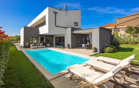 Location maison de vacances à Krnica