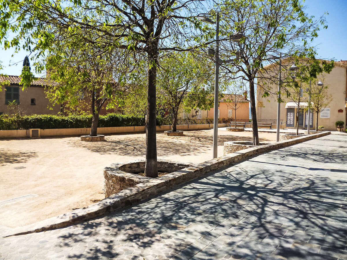 Maison Maury à Grimaud, 91 m² centre village - Photo 16