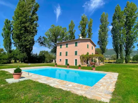 Location gite de vacances à Gubbio