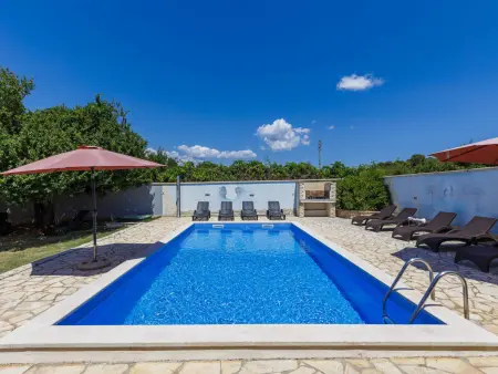 Villa Eldina à Pula : maison 6 chambres avec piscine privée : photo 9