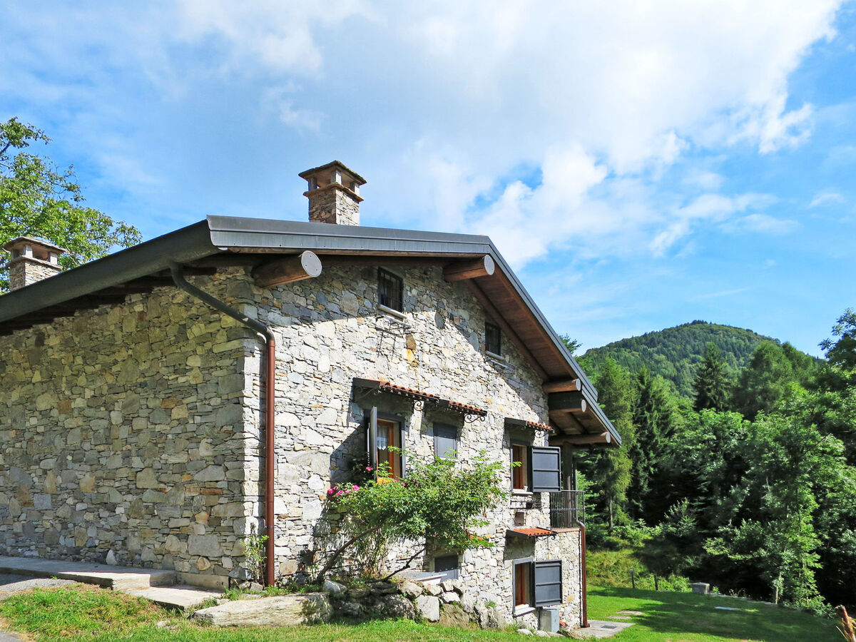 Maison rustique Alpe à 820 m, 3 chambres - Photo 1
