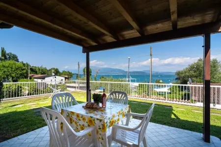 Location appartement à Manerba del Garda, Appartement à Manerba près du lac de Garde