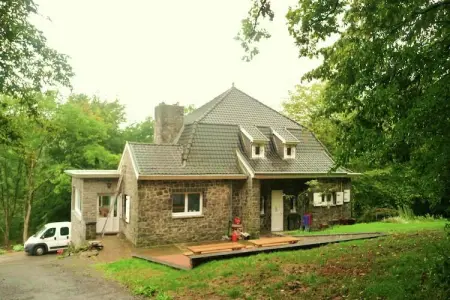 Maison de la Molignée – 13 personnes, vallée ardennaise
