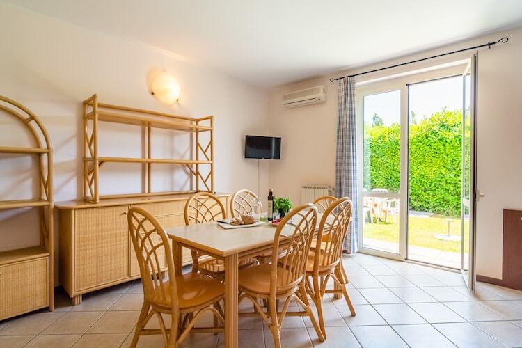 Maison Colombaro Tipo B : agriturismo avec golf et piscine - Photo 9