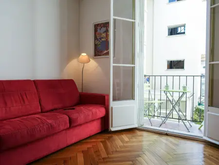 Appartement avec balcon sud au centre de Nice, près de la mer : photo 8