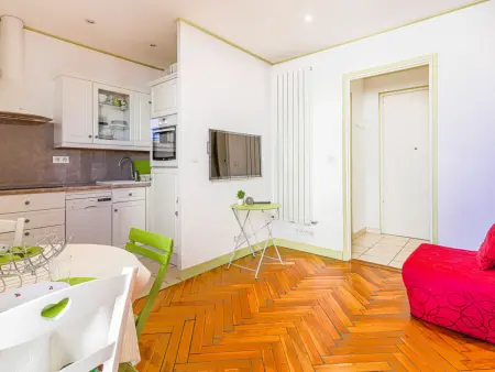 Appartement avec balcon sud au centre de Nice, près de la mer : photo 10