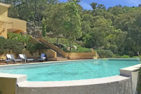Villa Aramis, Villa à Le Muy avec piscine et lac - Photo 8