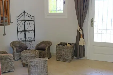 Villa Aramis, Villa à Le Muy avec piscine et lac - Photo 16