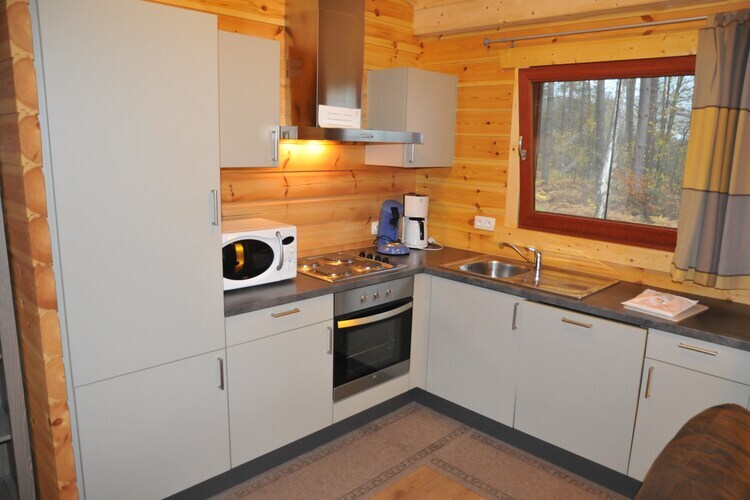 Maison Abri Vert à Oignies, poêle à bois et nature - Photo 2