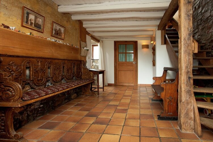 Li Saboti : maison 4 chambres à Roumont, 100 m de la forêt - Photo 6
