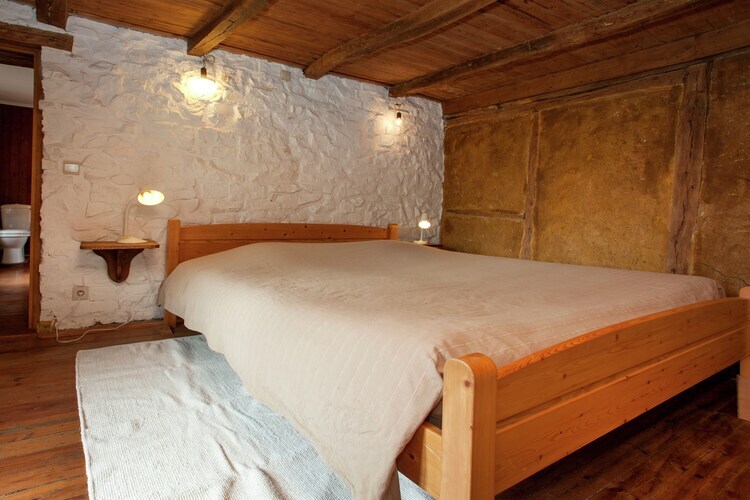 Li Saboti : maison 4 chambres à Roumont, 100 m de la forêt - Photo 11