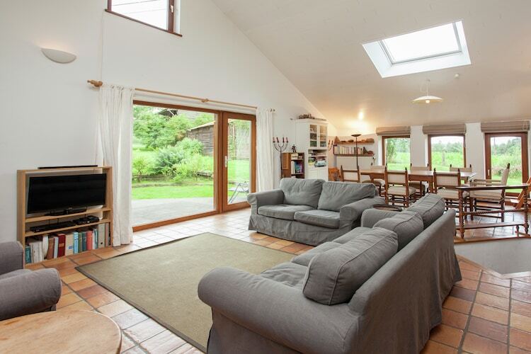 Li Saboti : maison 4 chambres à Roumont, 100 m de la forêt - Photo 12