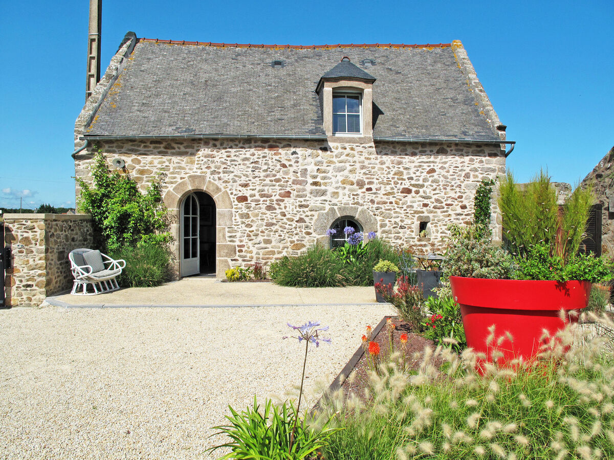 Les Quatrevais à Cancale, maison 75 m² en verdure - Photo 1
