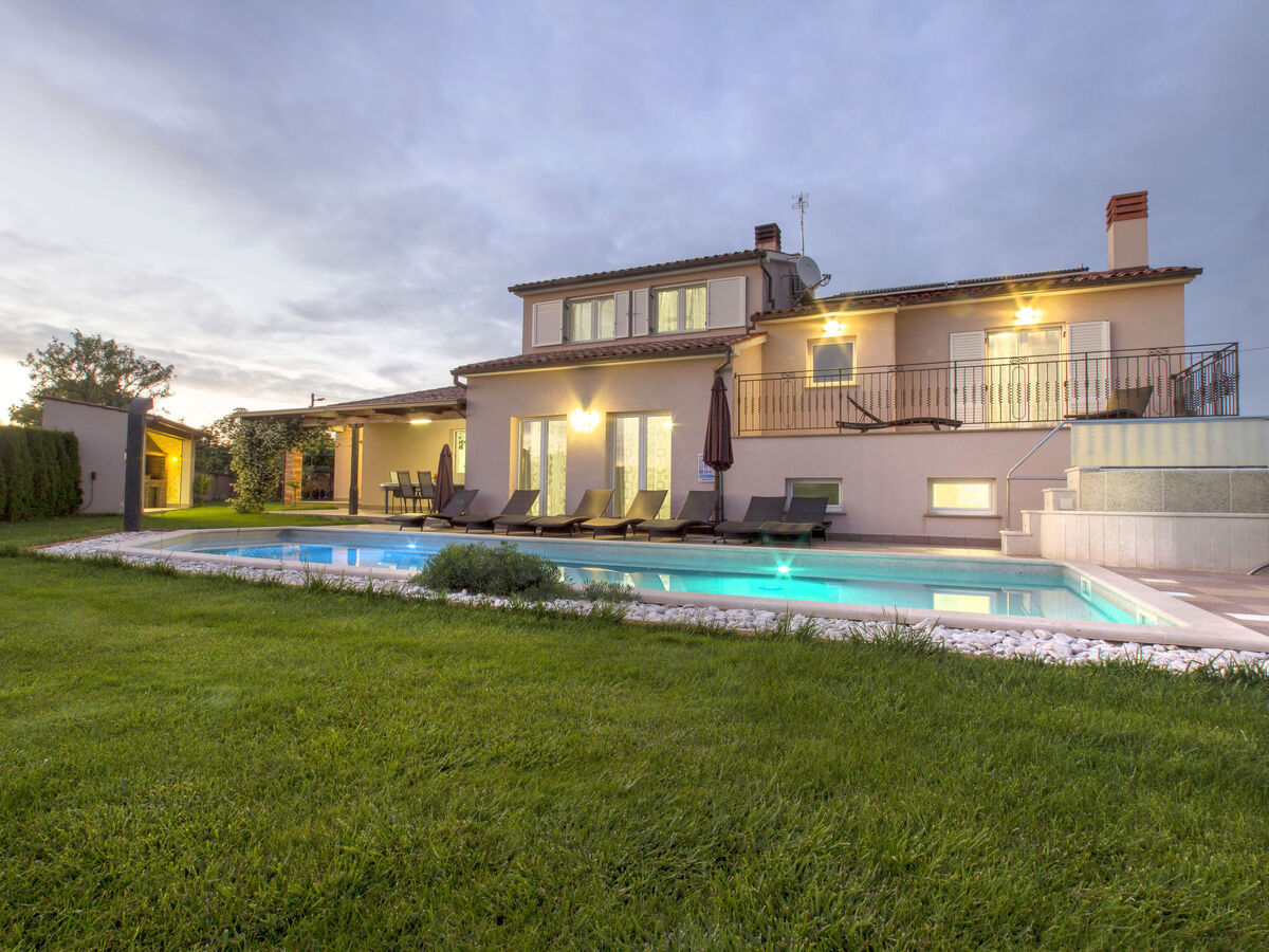 Villa Vela - Maison 5 pièces avec piscine chauffée - Photo 13