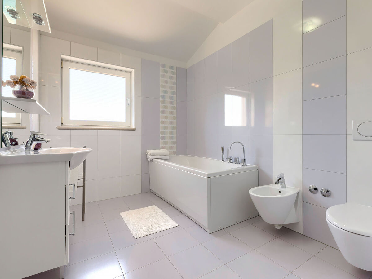Villa Vela - Maison 5 pièces avec piscine chauffée - Photo 46