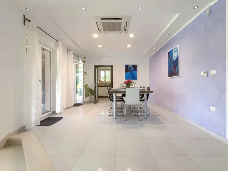 Villa Vela : maison avec piscine privée à Pula : photo 18