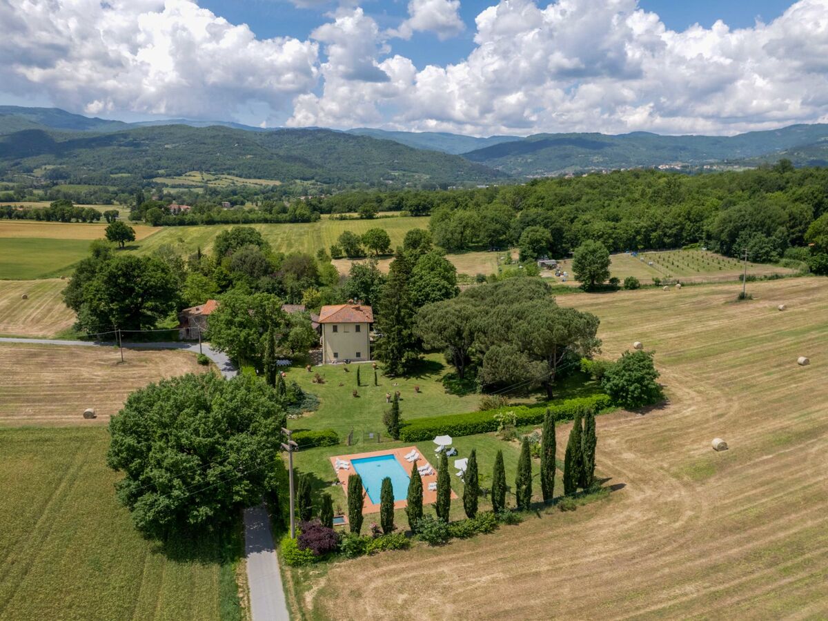 Villa Laura à Poppi - 12 pers., piscine & parc 3000m² - Photo 5
