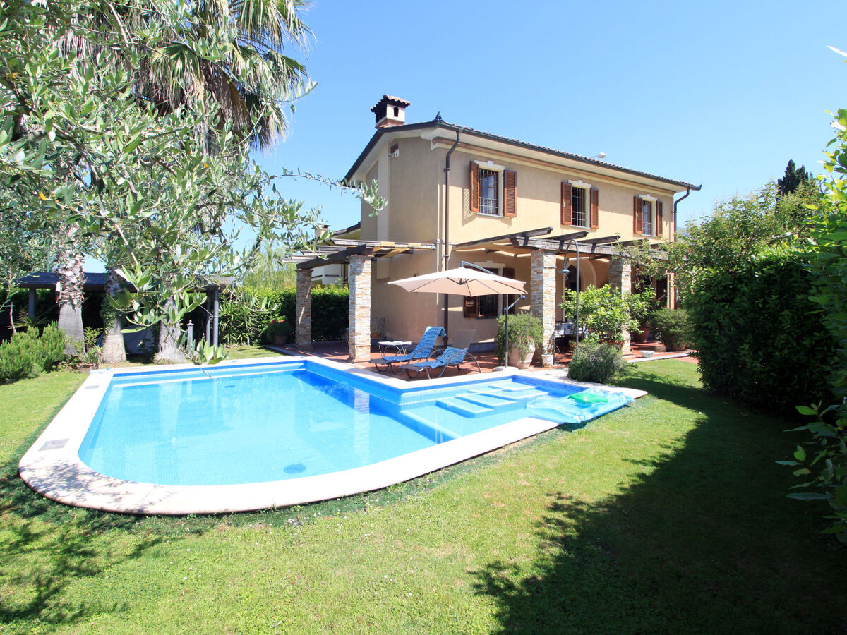 Villa Roberto avec piscine à Forte dei Marmi - Photo 6