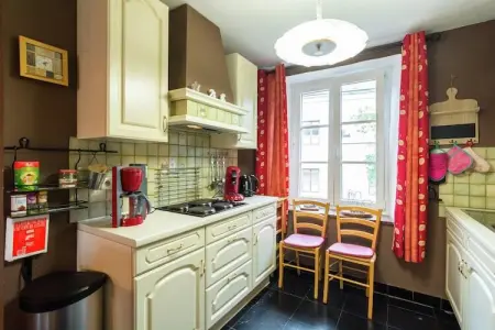 Maison Aremberg à Gimnée, 5 chambres pour 9 personnes : photo 2