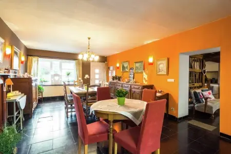 Maison Aremberg à Gimnée, 5 chambres pour 9 personnes : photo 4