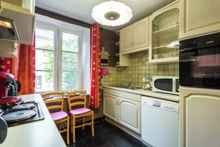 Maison Aremberg à Gimnée, 5 chambres pour 9 personnes : photo 9