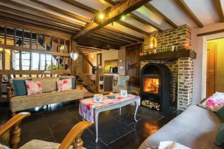 Maison Aremberg à Gimnée, 5 chambres pour 9 personnes : photo 13