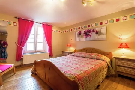 Maison Aremberg à Gimnée, 5 chambres pour 9 personnes : photo 14