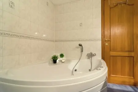 Maison Aremberg à Gimnée, 5 chambres pour 9 personnes : photo 26