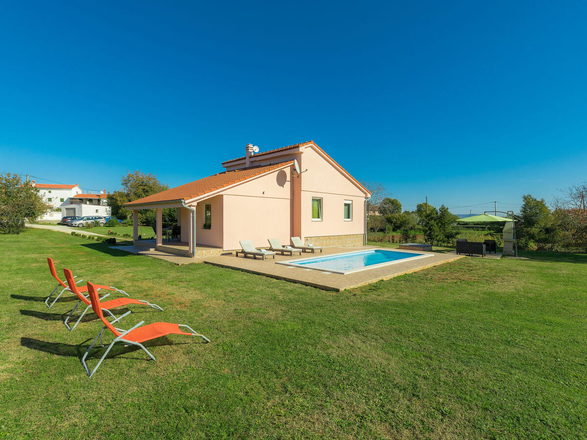 Maison Vita avec piscine privée à Marčana - Photo 1