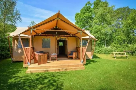 Location tente de vacances à Mol