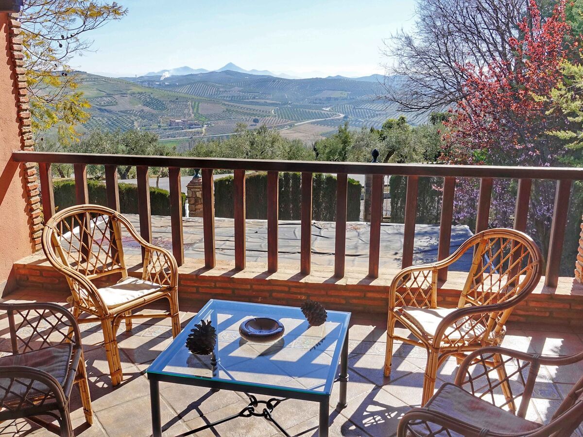 Villa El Balcon – vue panoramique sur Baena, sport et piscine - Photo 5