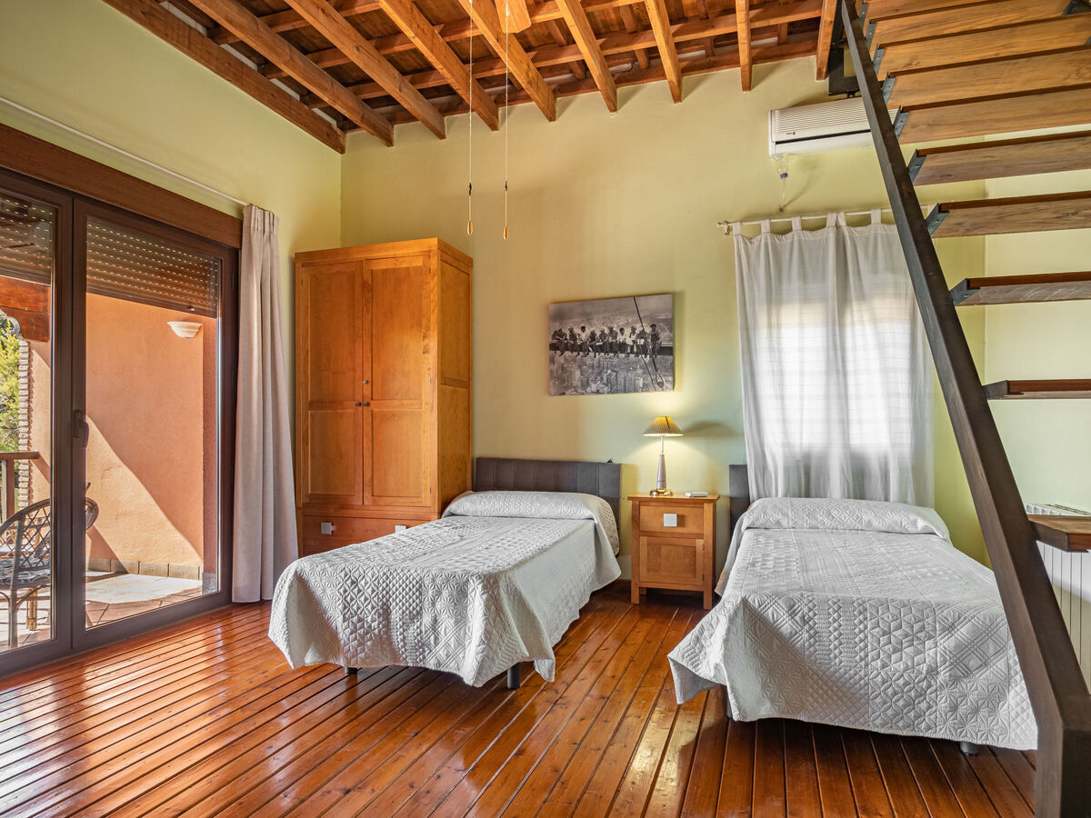 Villa El Balcon – vue panoramique sur Baena, sport et piscine - Photo 21