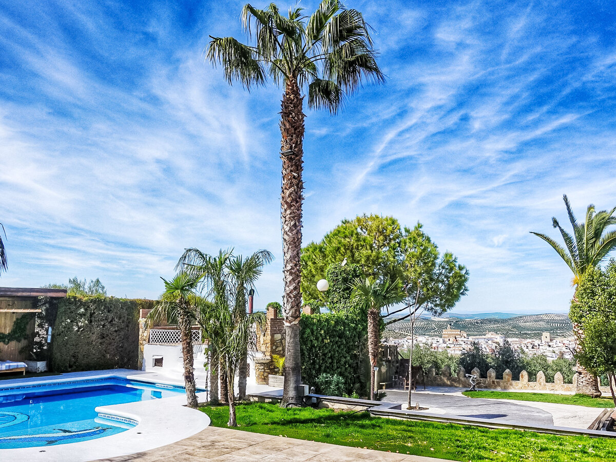 Villa El Balcon – vue panoramique sur Baena, sport et piscine - Photo 27